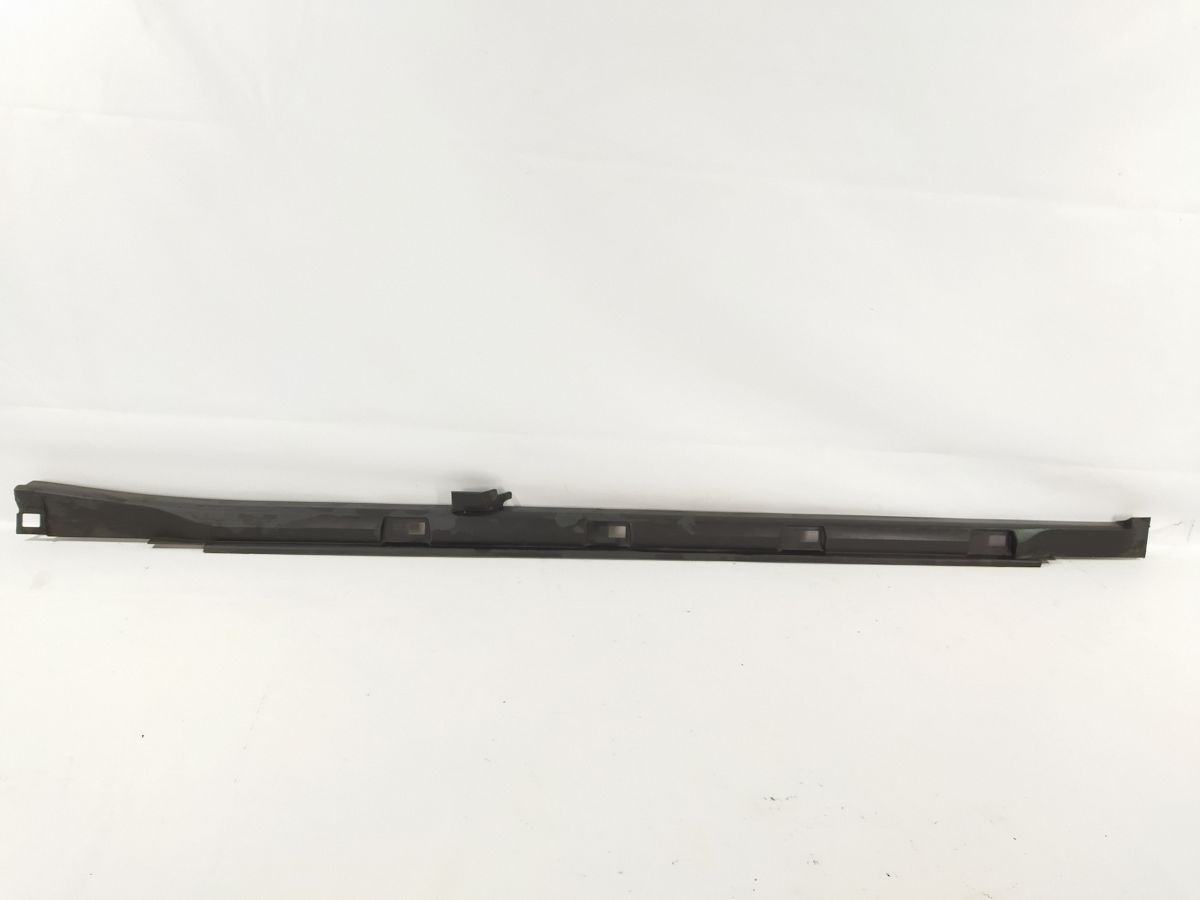 Forester. Накладка на порог правая наружная Subaru Forester 2014-2018 91112SG171 Subaru Forester