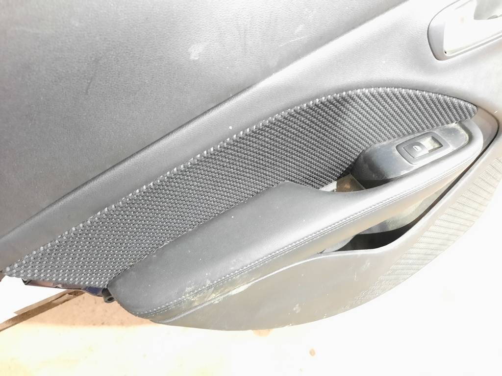 Dart Двері задні ліві Dodge Dart 2013-2019 68158727AD Dodge Dart 5