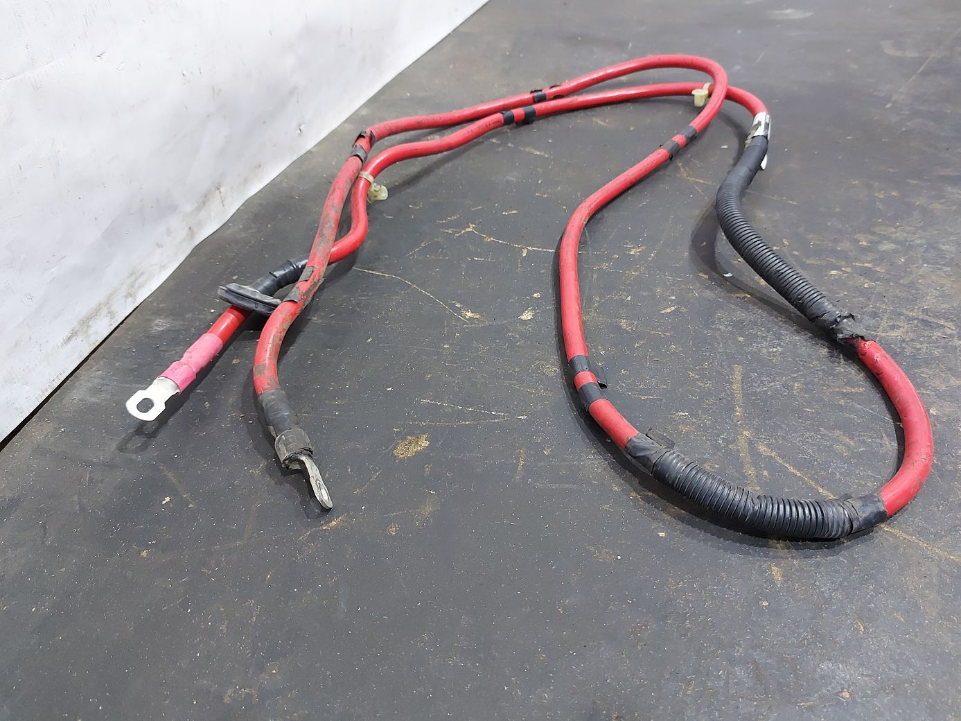 Xf Провід силовий магістральний (плюсовий) Jaguar XF 2012-2015 C2Z19246 Jaguar XF 2