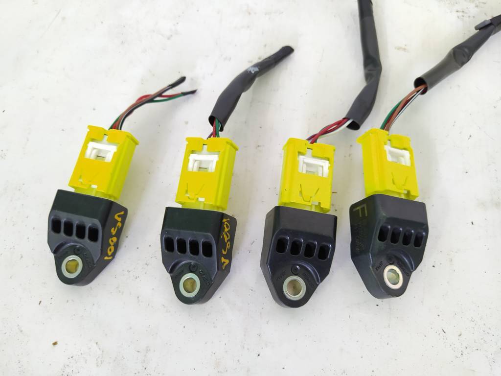 Forester. Датчик_ удару до-кт Subaru Forester 2014-2018 98237SG010 Subaru Forester Forester. Датчик_ удару до-кт Subaru Forester 2014-2018 98237SG010 Subaru Forester