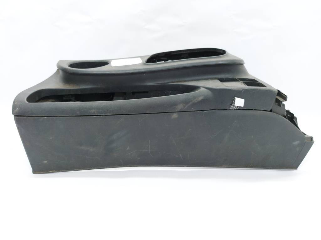 Scion iq Консоль центральна із підлокітником Toyota Scion IQ 2012-2015 5891074010C0 Toyota Scion IQ 5