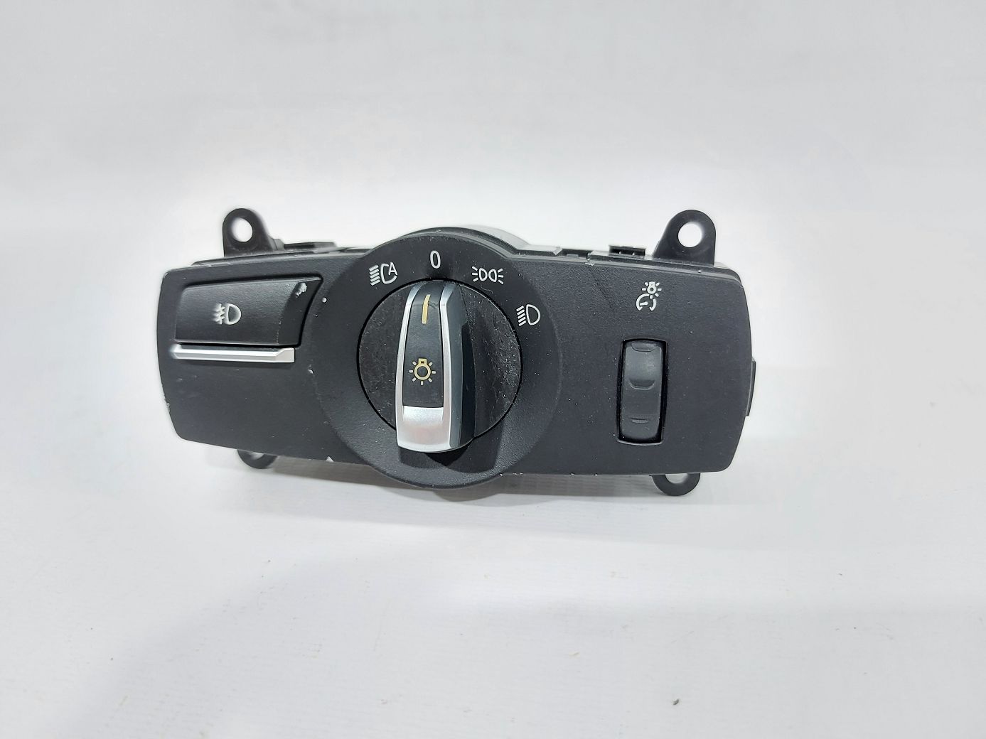 5 series. Кнопка управления светом BMW 5 series 2009-2019 61316803960 BMW 5 series