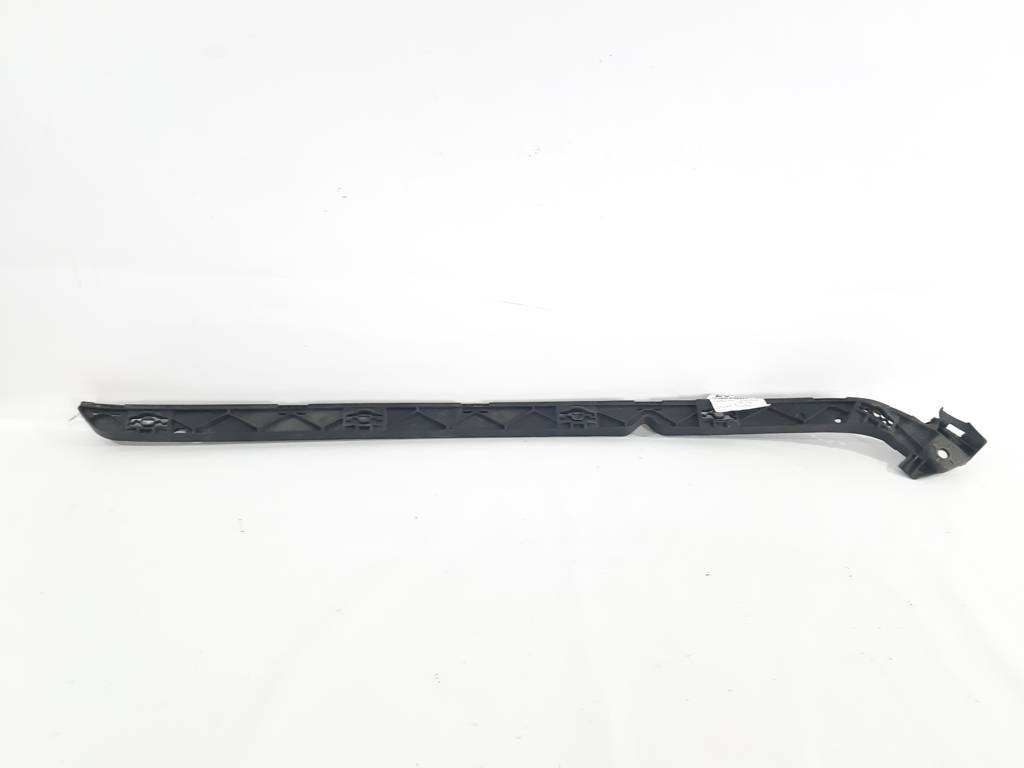 Fortwo. Кріплення бампера заднього праве Smart Fortwo 2008-2016 4516430220 Smart Fortwo