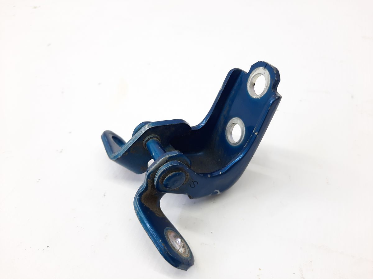 Insight Петля двери задней правой нижняя Honda Insight 2010-2014 67920SWAH11ZZ Honda Insight 8