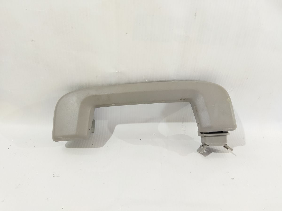 S60 Ручка потолочная передняя левая/правая Volvo S60 2011-2018 39834458 Volvo S60 1 S60 Ручка потолочная передняя левая/правая Volvo S60 2011-2018 39834458 Volvo S60 1