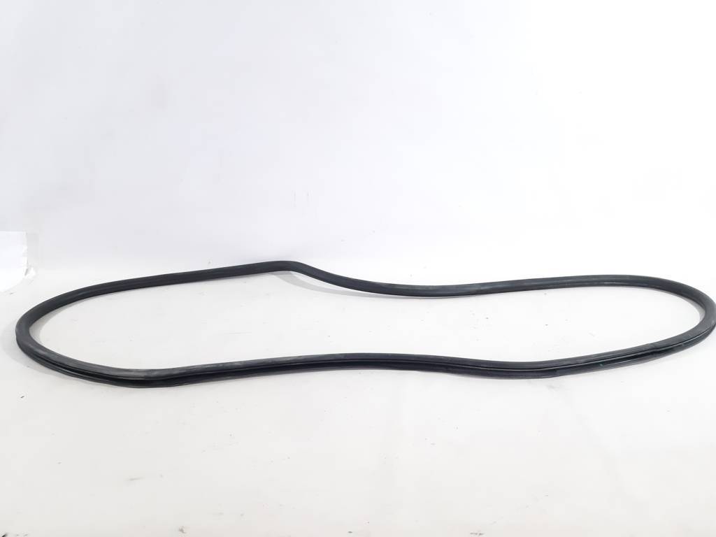 Dart Уплотнительная резинка проёма двери передней левой/правой Dodge Dart 2013-2014 68085076AF Dodge Dart 31