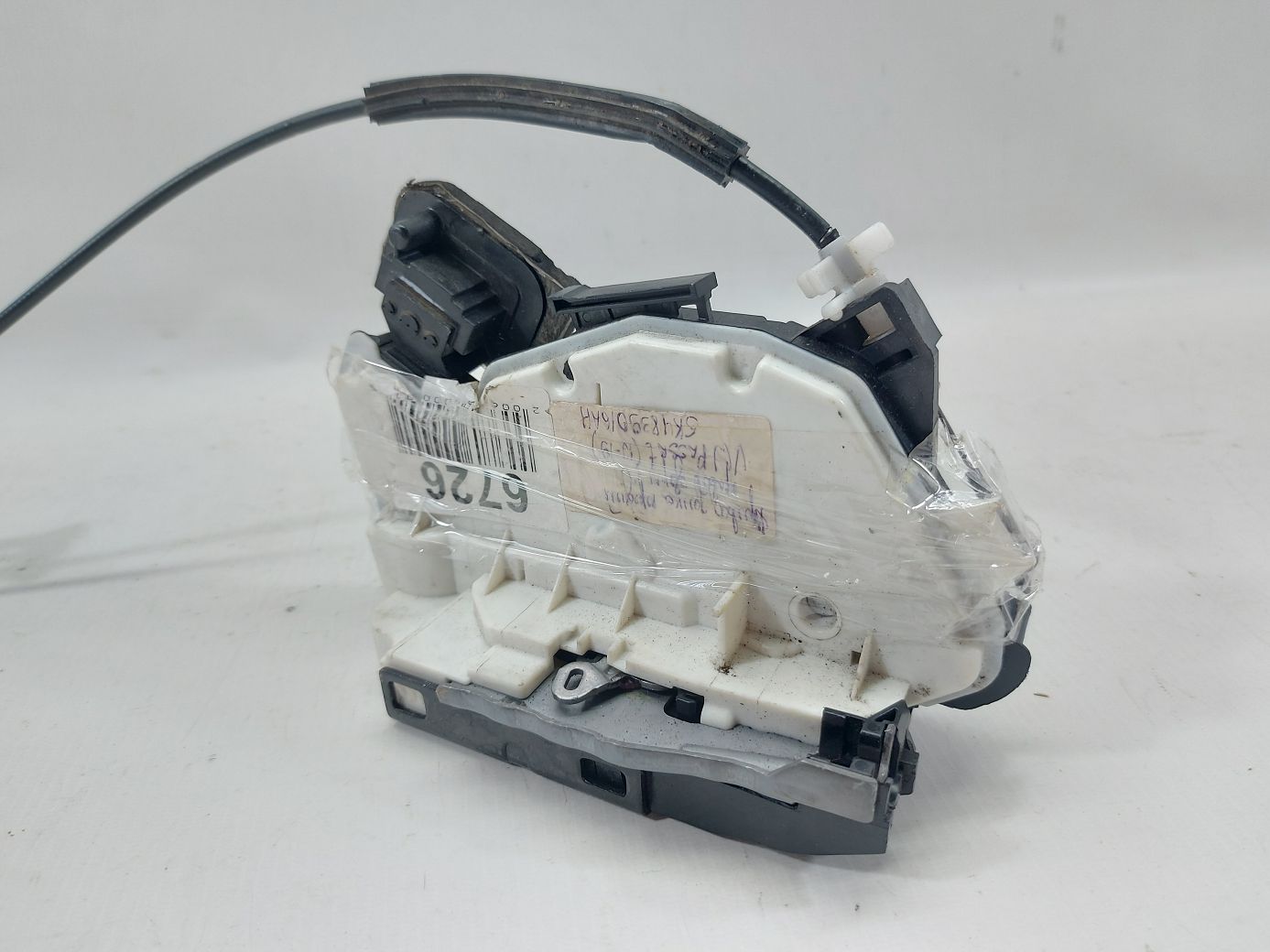 Passat Привід замку двері передньої правої Volkswagen Passat 2012-2019 5K4839016AH Volkswagen Passat 3 Passat Привід замку двері передньої правої Volkswagen Passat 2012-2019 5K4839016AH Volkswagen Passat 3