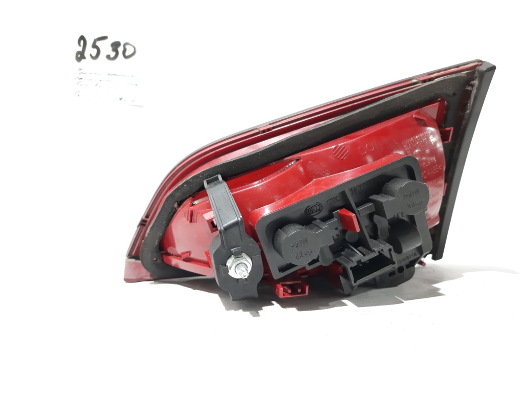 A4 Фонарь крышки багажника левый Audi A4 2009-2012 8K5945093E Audi A4 2