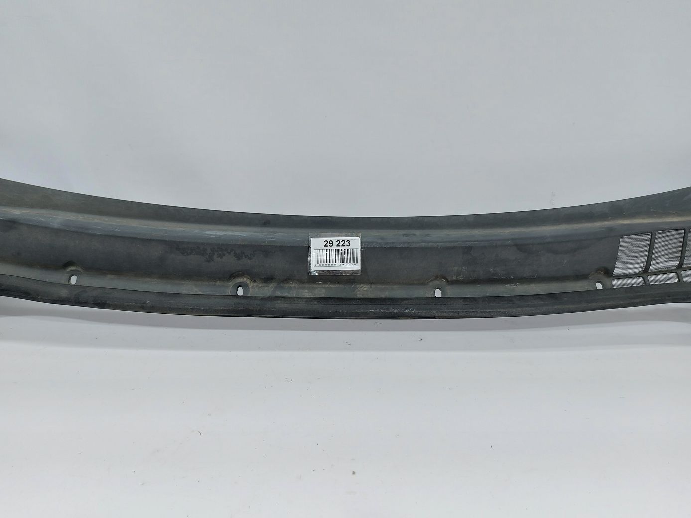 Volt Накладка під лобове скло Chevrolet Volt 2011-2015 22908553 Chevrolet Volt 4