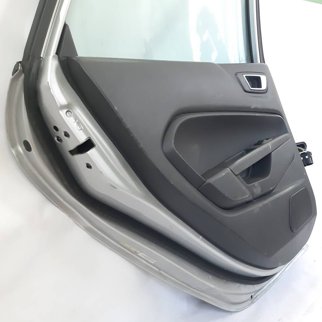 Fiesta sedan Двері задні ліві Ford Fiesta sedan 2011-2019 G2BZ5424631A Ford Fiesta sedan 17