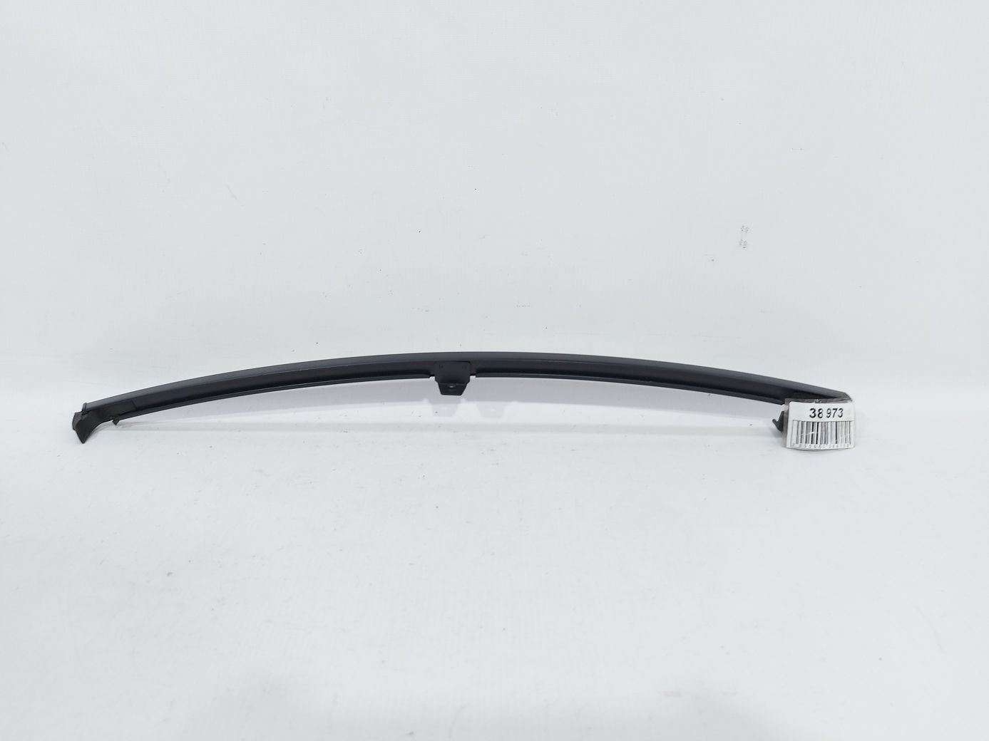 Camry. Направляюче скло дверей задньої правої (салазки) Toyota Camry 2015-2017 6740706110 Toyota Camry