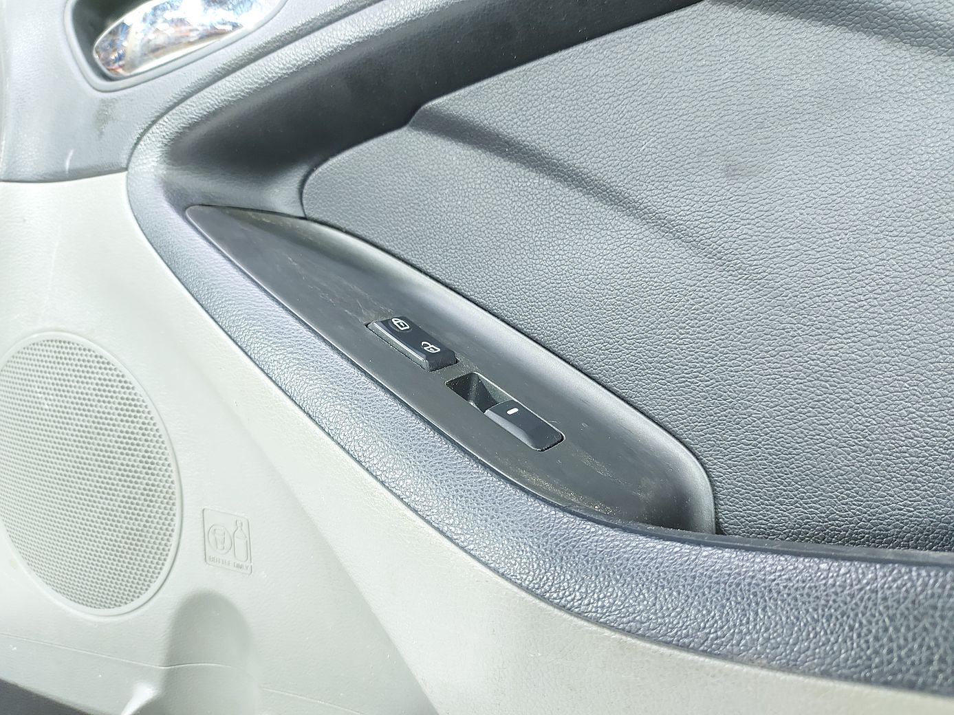 Forte Карта дверей передньої правої (сіра зі шкірою) Kia Forte 2014-2016 82306A7040D2M Kia Forte 3