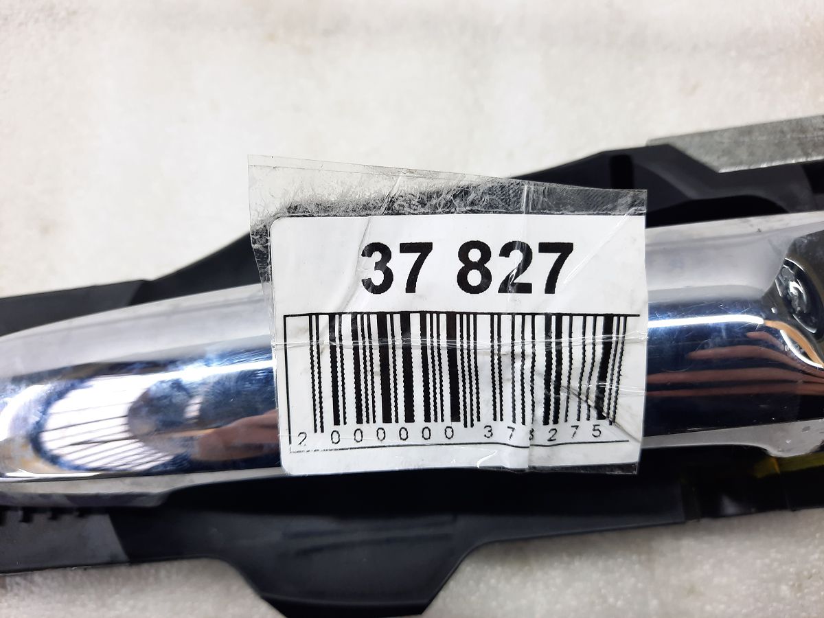 Versa Ручка дверей передньої лівої зовнішня (хром) Nissan Versa 2013-2017 806409KA0A Nissan Versa 11