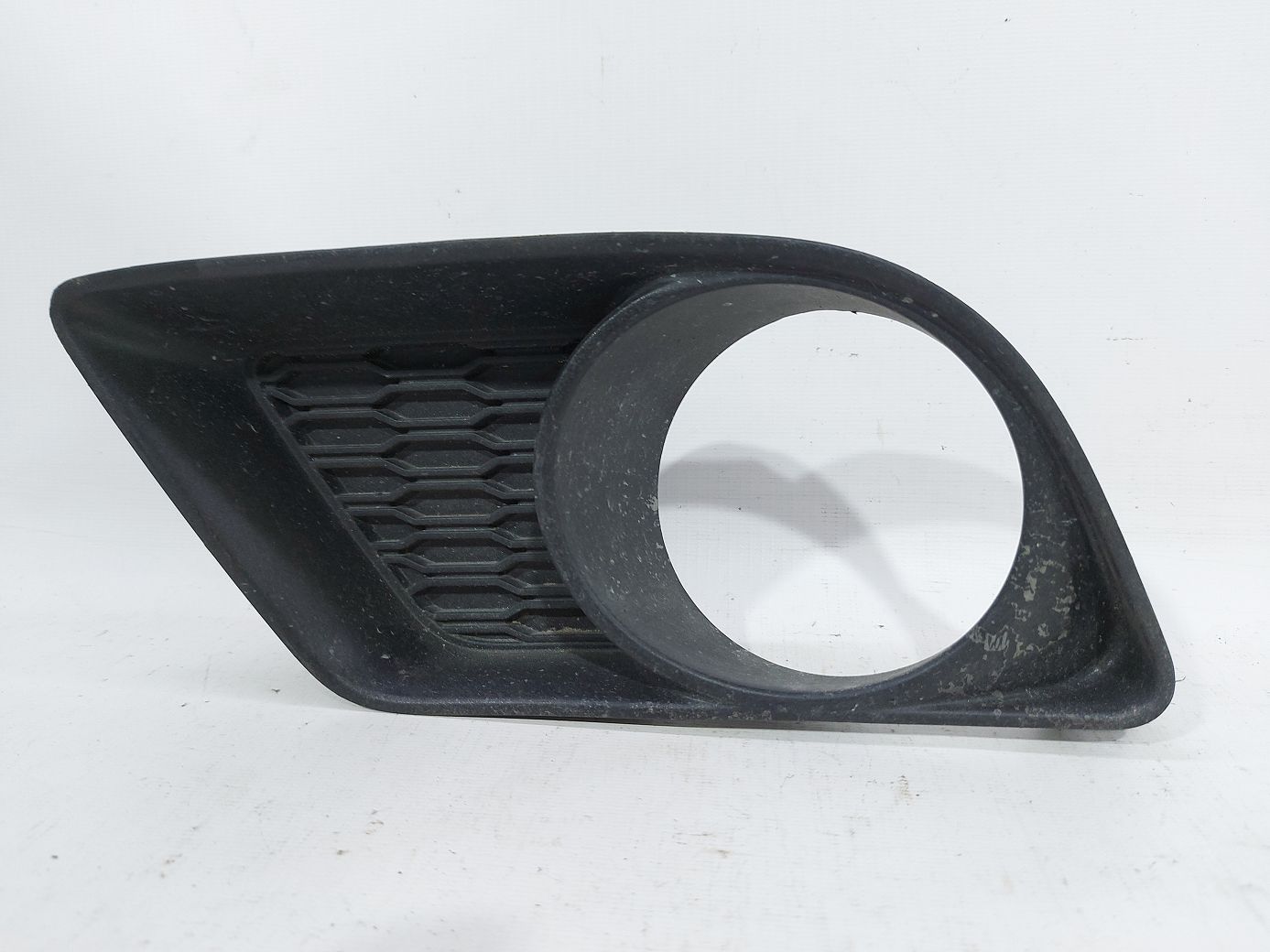 Charger Накладка ПТФ ліва Dodge Charger 2011-2014 68092614AA Dodge Charger 2