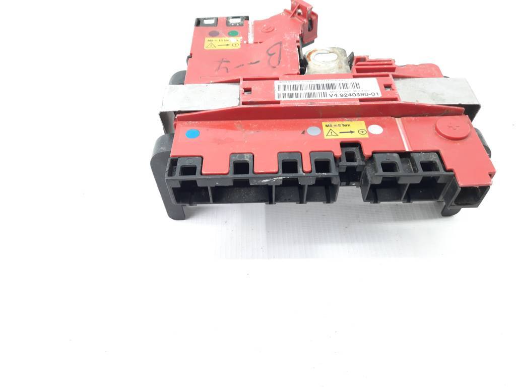 7 series Плюсовая клемма BMW 7 2012 61149240490 BMW 7 4