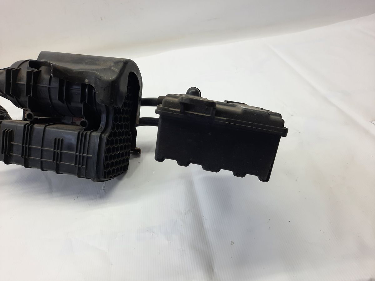 Insight Угольный фильтр рециркуляции паров бензина Honda Insight 2010-2014 17011TM8L01 Honda Insight 6