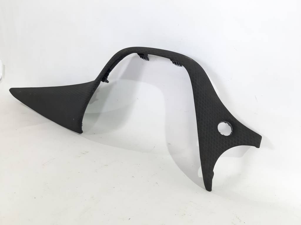 Malibu Декоративна накладка панелі приладів під кнопку запуску Chevrolet Malibu 2019 84181482 Chevrolet Malibu 2 Malibu Декоративна накладка панелі приладів під кнопку запуску Chevrolet Malibu 2019 84181482 Chevrolet Malibu 2