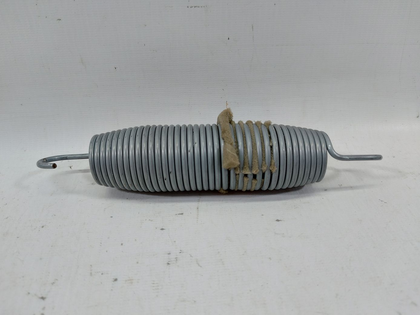 Malibu Торсіон кришки багажника Chevrolet Malibu 2013-2015 22983530 Chevrolet Malibu 2