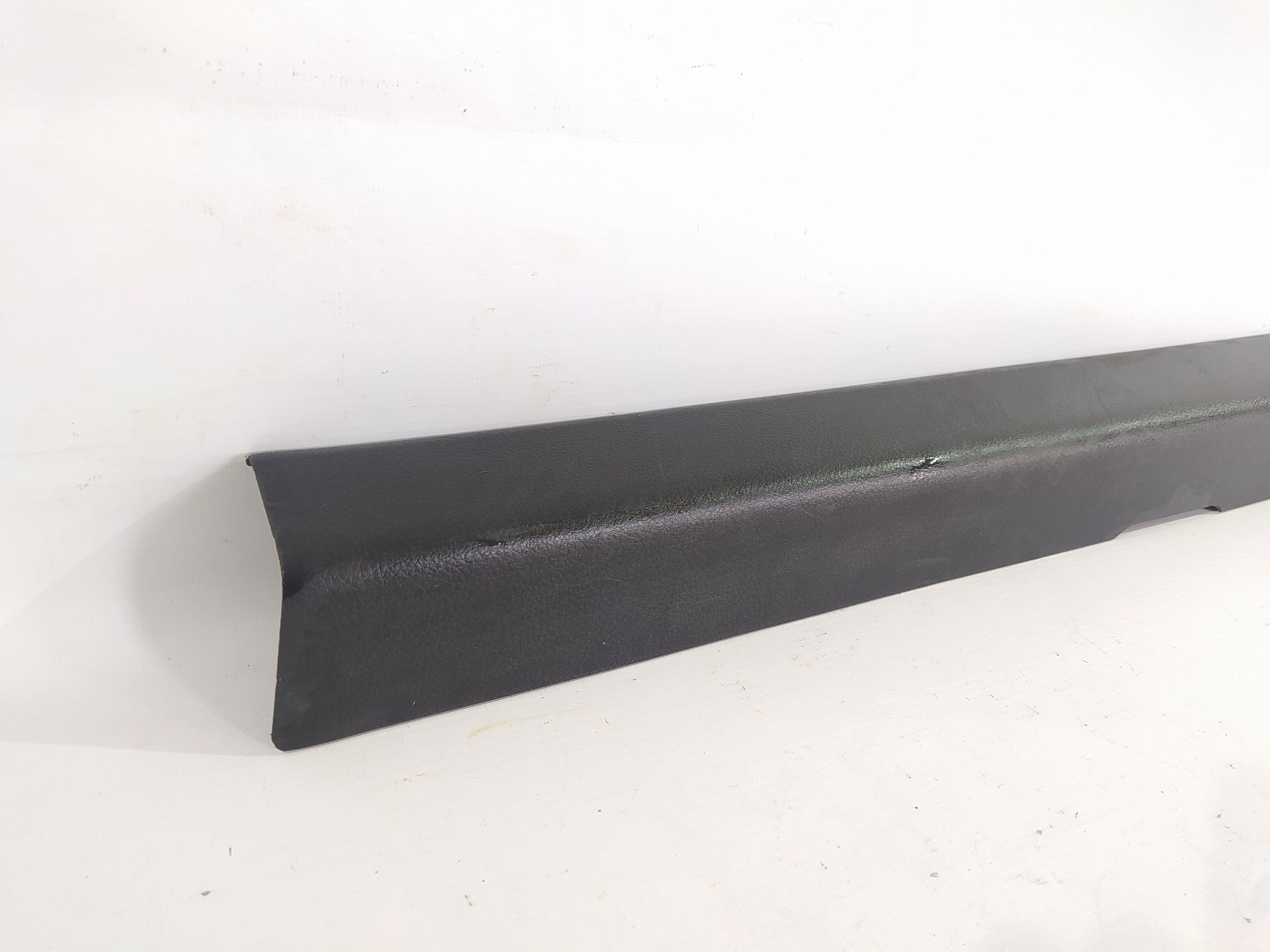 Altima Накладка порога передняя правая Nissan Altima 2013-2020 769B43TA0A Nissan Altima 2