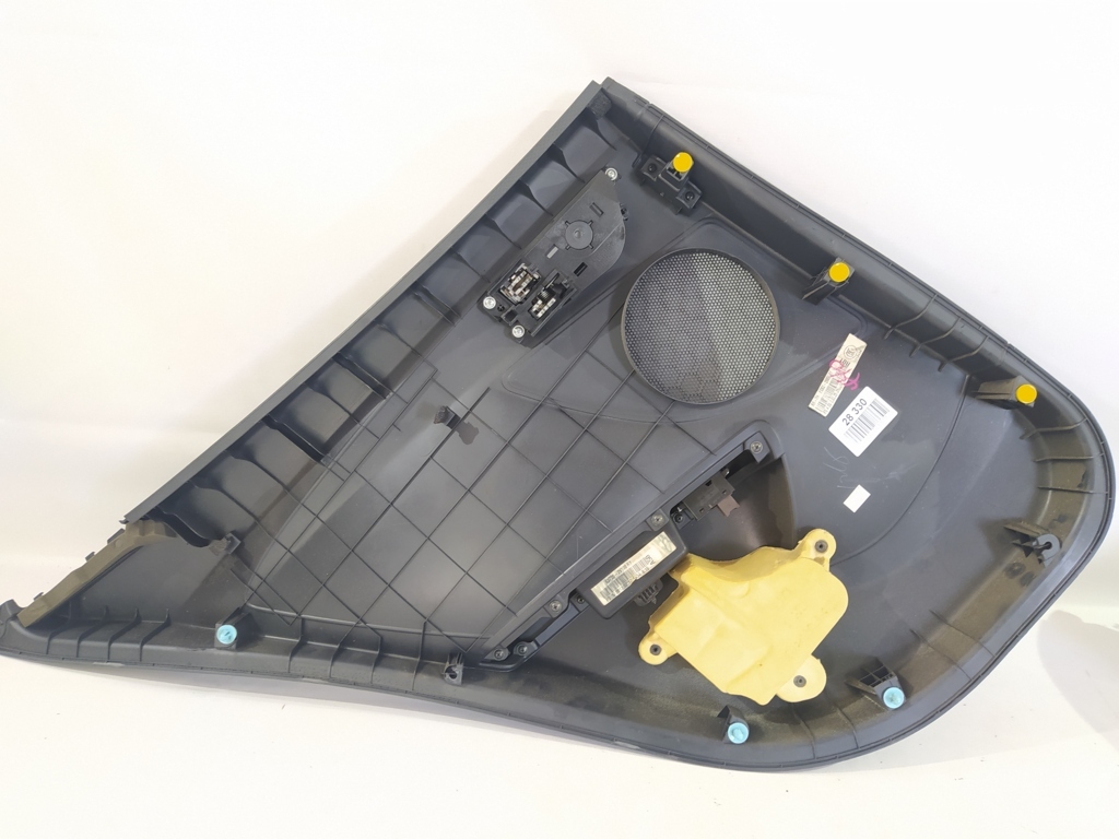 Veloster Карта дверей задньої правої Hyundai Veloster 2012-2017 833082V000RY Hyundai Veloster 11