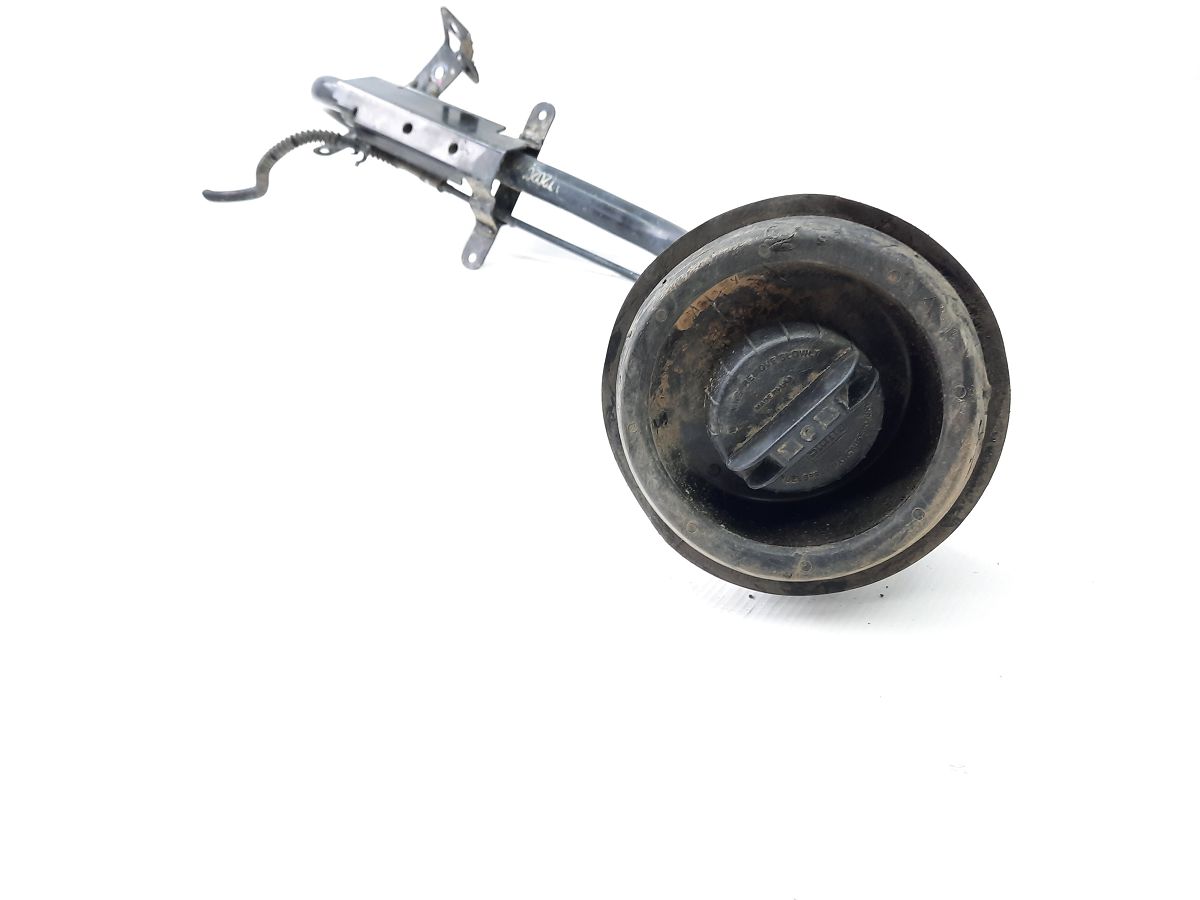 Sentra Заливная горловина Nissan Sentra 2016-2019 172204AF1A Nissan Sentra 2