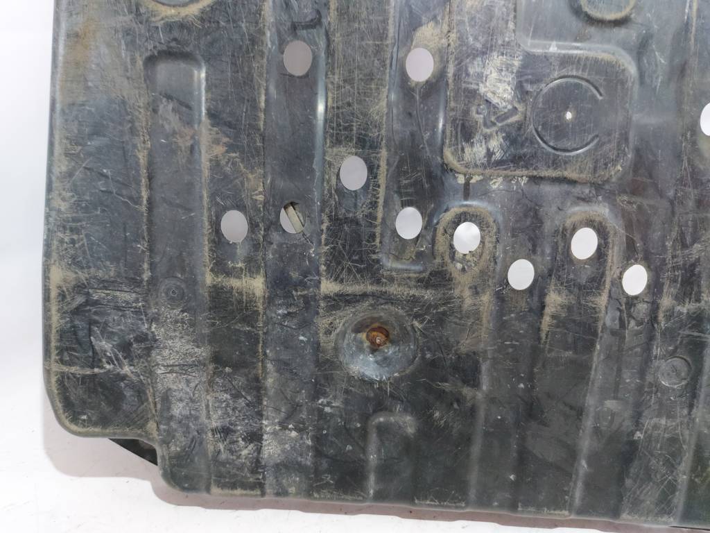 Scion iq Захист паливного бака Toyota Scion IQ 2012-2015 7760674011 Toyota Scion IQ 4