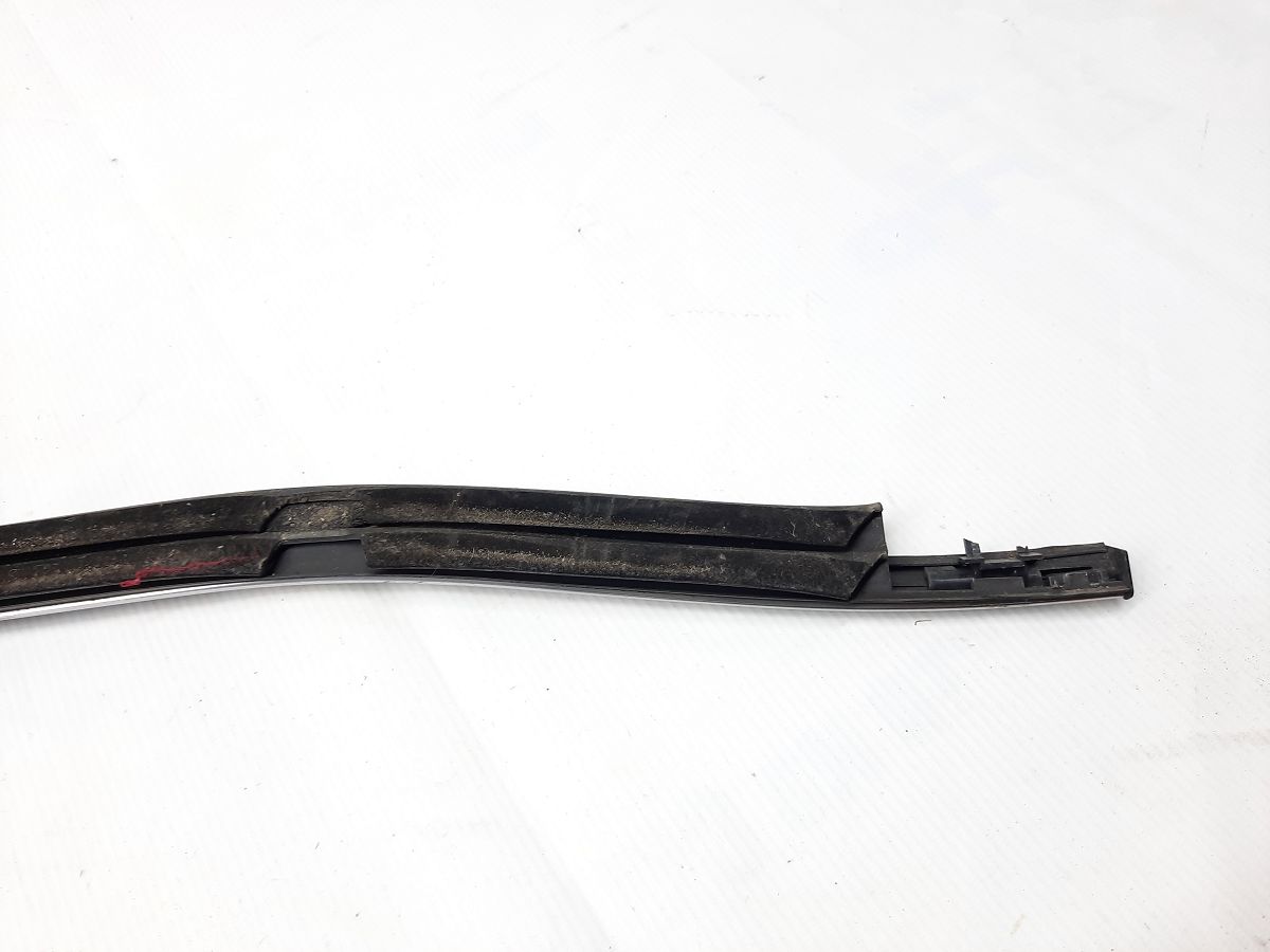 Mkt Ущільнювальна гумка скла двері лівої зовнішня Lincoln MKT 2010-2019 AE9Z7425597C Lincoln MKT 5