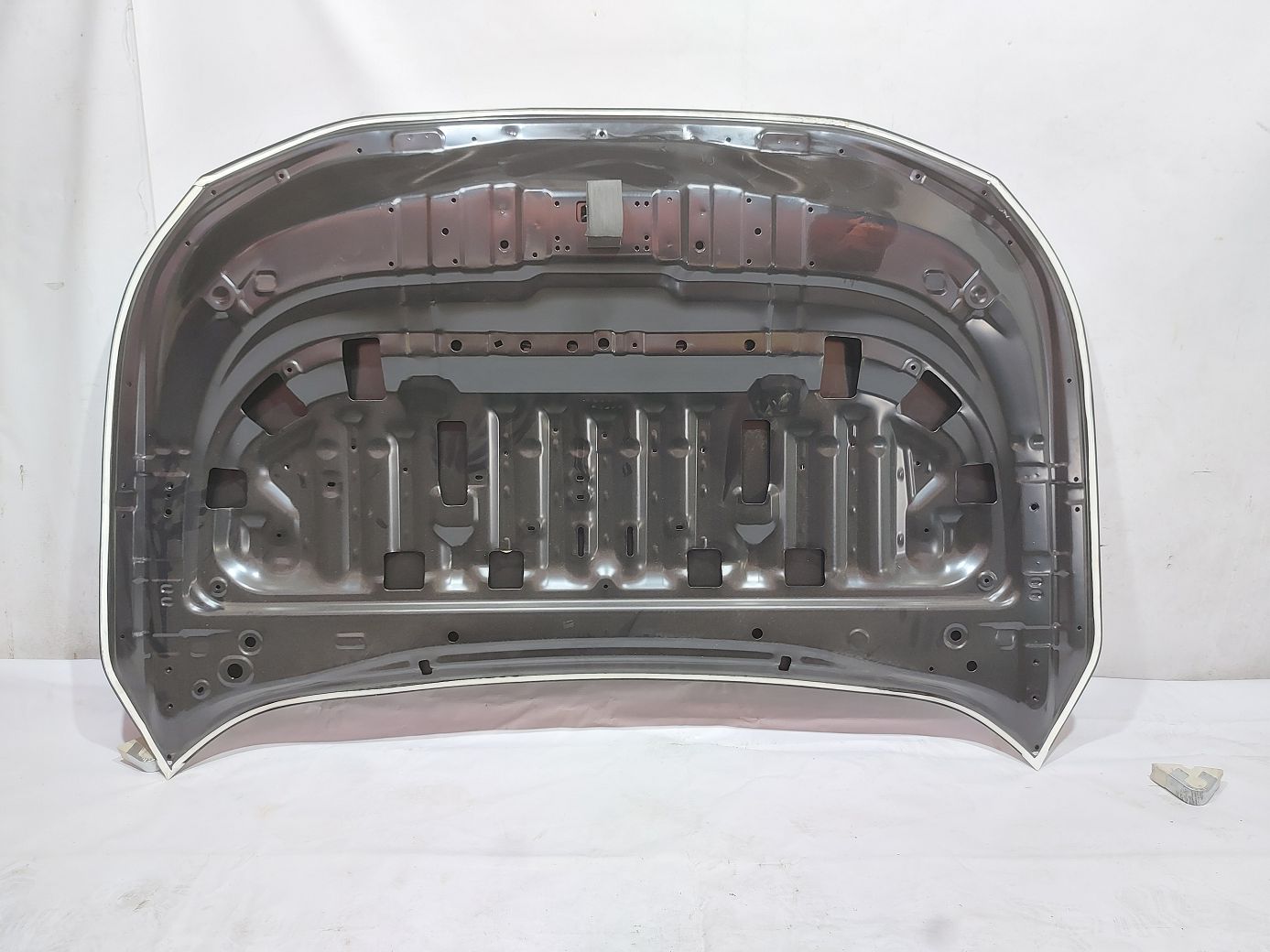 Капоты Капот (метал) Toyota RAV-4 (дефект) 2019-2021 533010R080 Toyota RAV-4 4 Капоты Капот (метал) Toyota RAV-4 (дефект) 2019-2021 533010R080 Toyota RAV-4 4