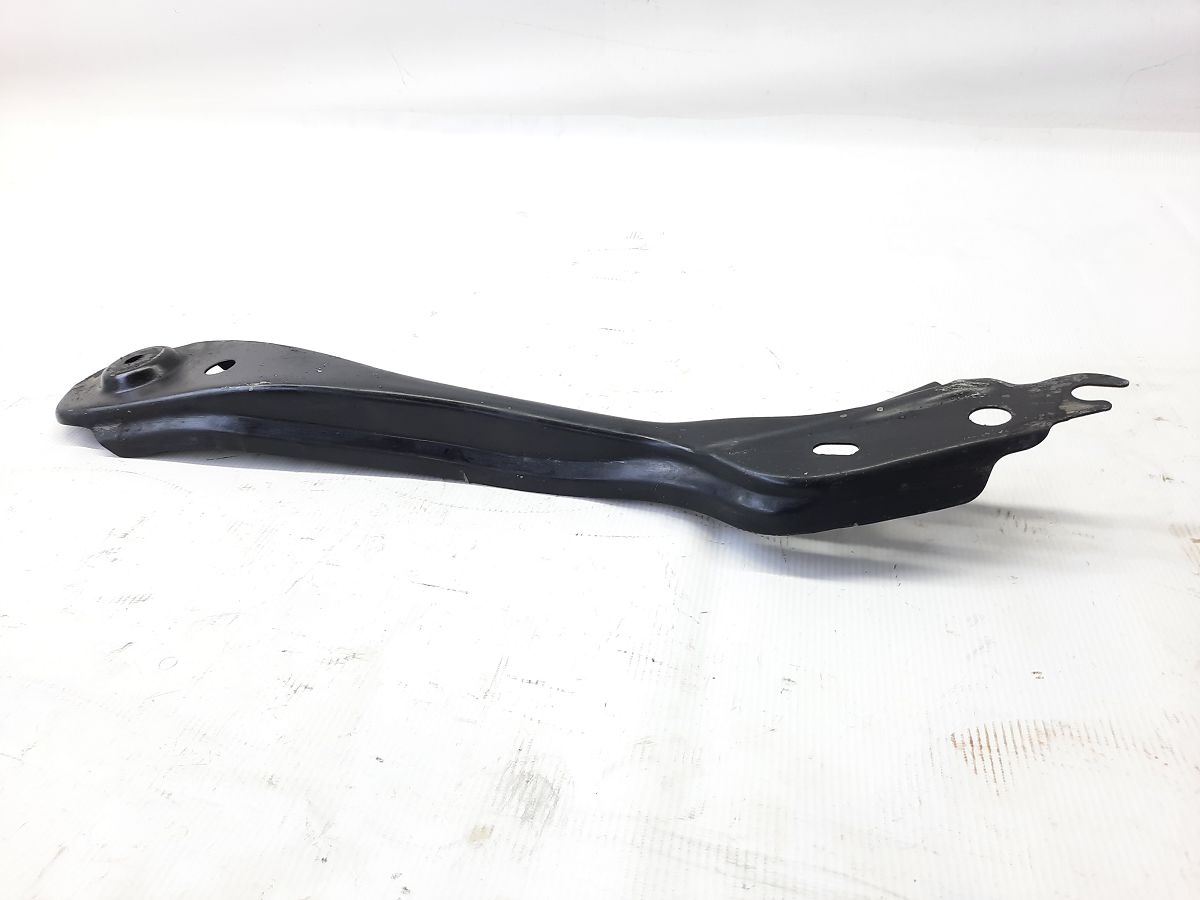 Ats Кронштейн задньої підвіски передній правий Cadillac ATS 2013-2019 20755802 Cadillac ATS 5