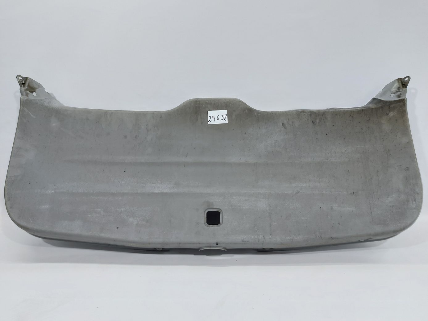 Forester Обшивка кришки багажника Subaru Forester 2009-2013 94320SC001LL Subaru Forester 1