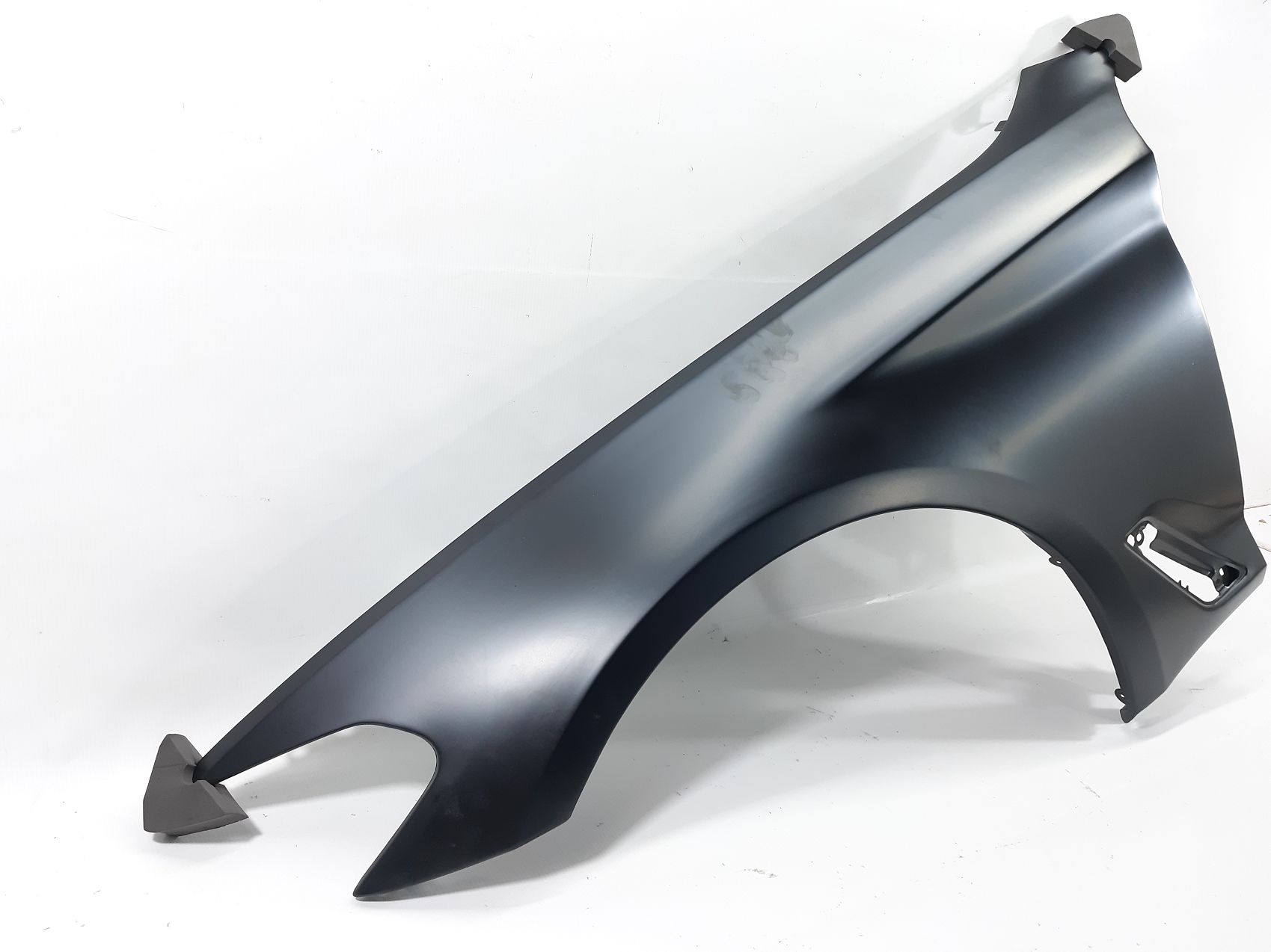 Крила Крило ліве BMW 5 2017-2023 41007443687 BMW 5 3