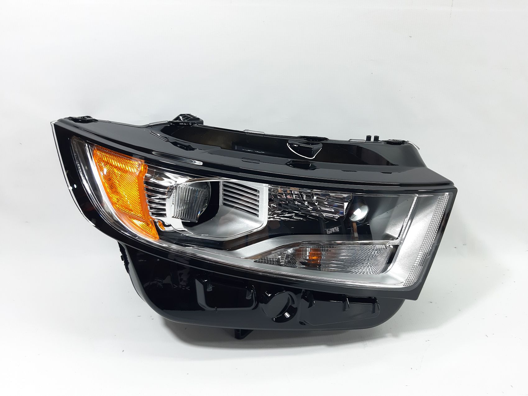 Фары головного света. Фара передняя правая Ford Edge 2015-2018 FT4Z-13008-L Ford Edge
