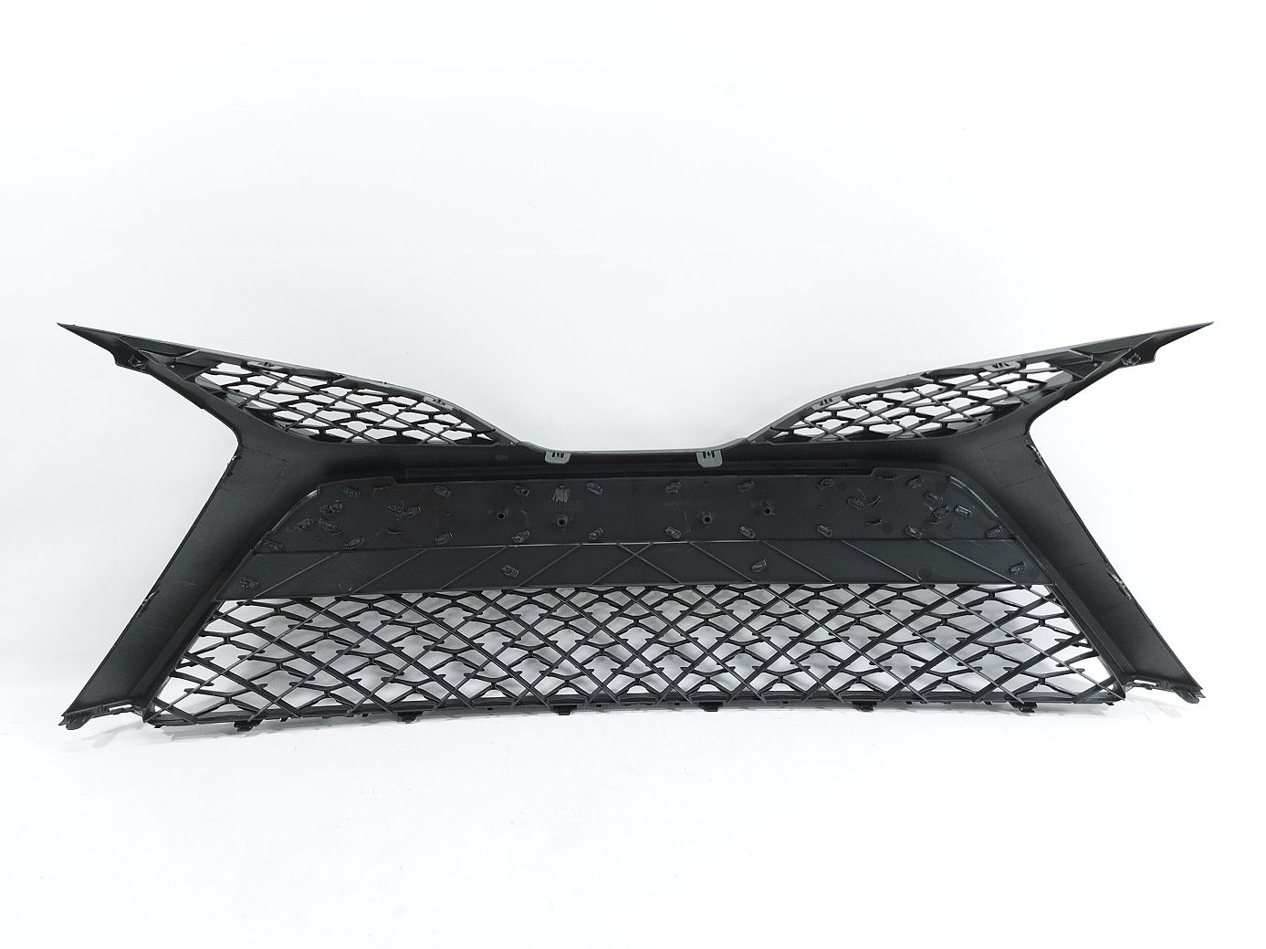 Повітропроводи бампера Решітка переднього бампера (SE/XSE) Toyota Camry 2018-2020 5310206520 Toyota Camry 4