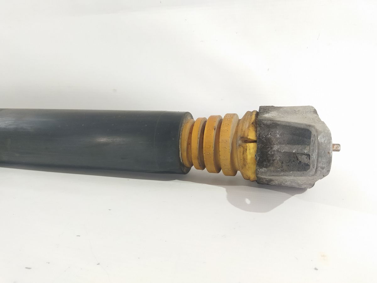 6 Амортизатор задній лівий/правий Mazda 6 2013-2017 GJR928910P Mazda 6 3