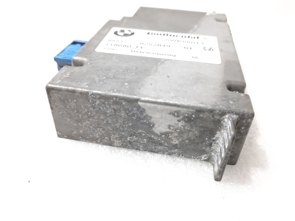 7 series Блок управление ЭБУ с ключoм EWS BMW 7 2012 11868033 BMW 7 4 7 series Блок управление ЭБУ с ключoм EWS BMW 7 2012 11868033 BMW 7 4