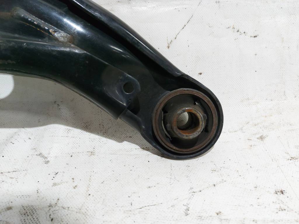 Prius c Важіль передній нижній правий Toyota Prius C 2007-2019 4806859145 Toyota Prius C 6