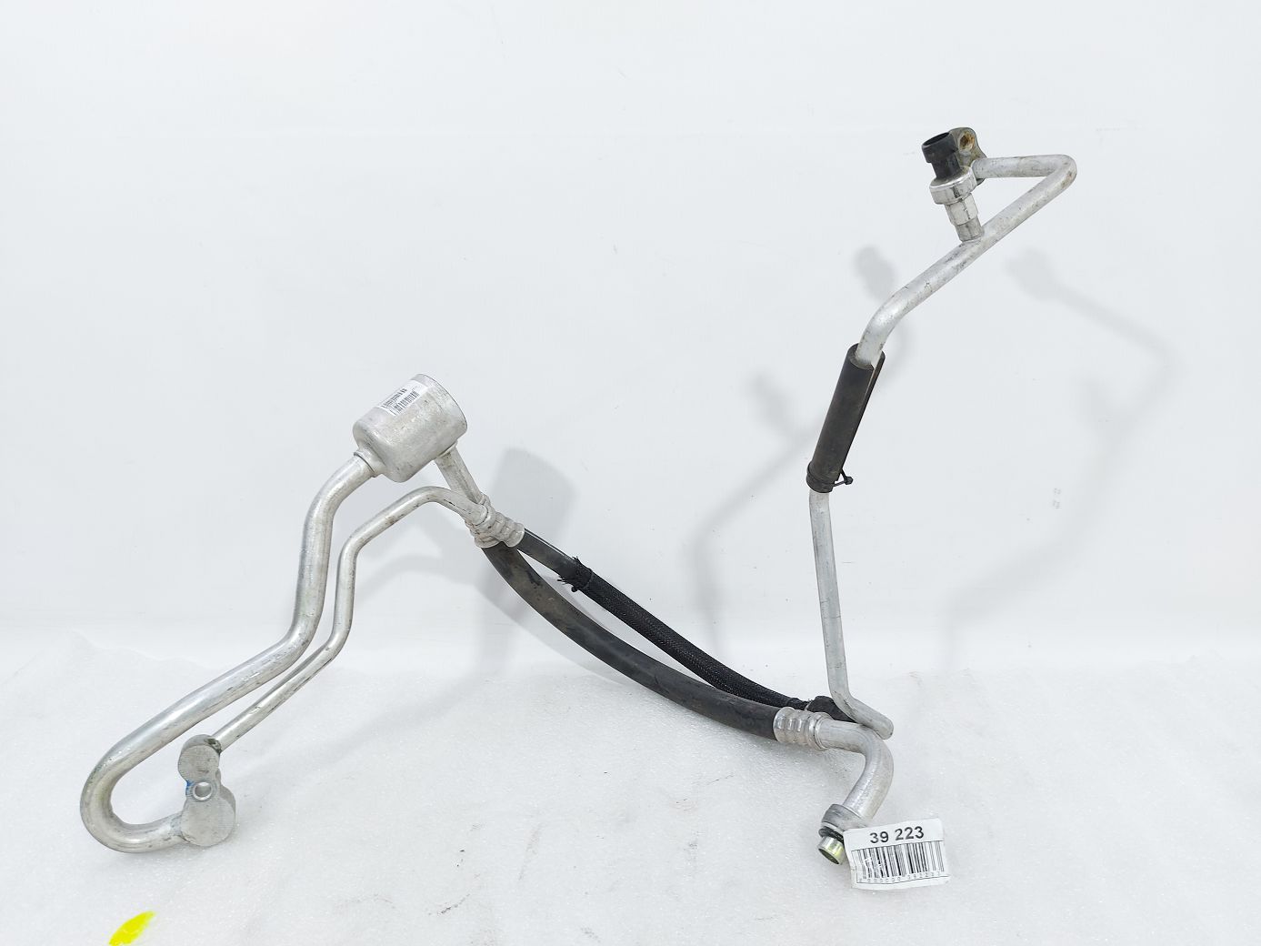 Ats. Трубка кондиціонера Cadillac ATS 2013-2017 23369751 Cadillac ATS