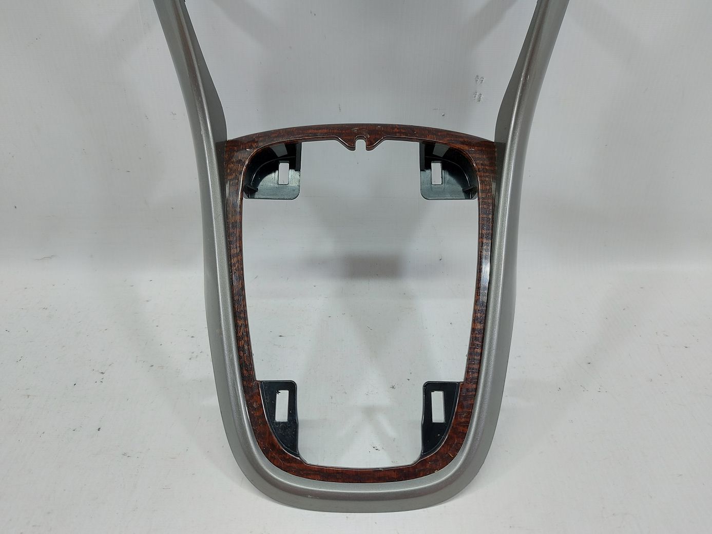 Malibu Воздуховод центральный с декоративной накладкой Chevrolet Malibu 2013-2015 22998935 Chevrolet Malibu 3