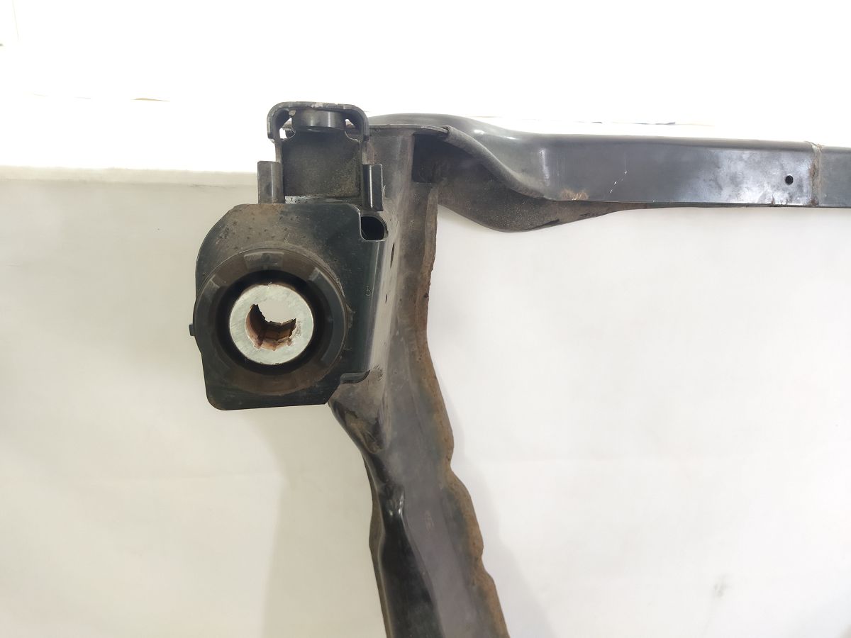S60 Підрамник передній Volvo S60 2011-2018 31406809 Volvo S60 11
