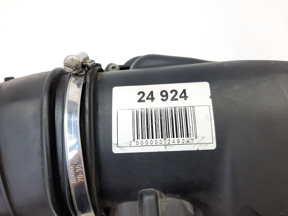 7 series Корпус повітряного фільтра правий BMW 7 2012 13717577463 BMW 7 8