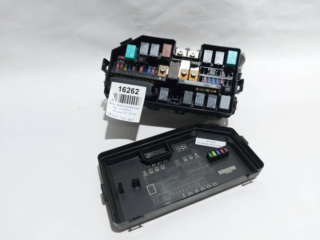 Ilx. Блок запобіжників під капотом Acura ILX 2013-2015 38256TX6A01 Acura ILX