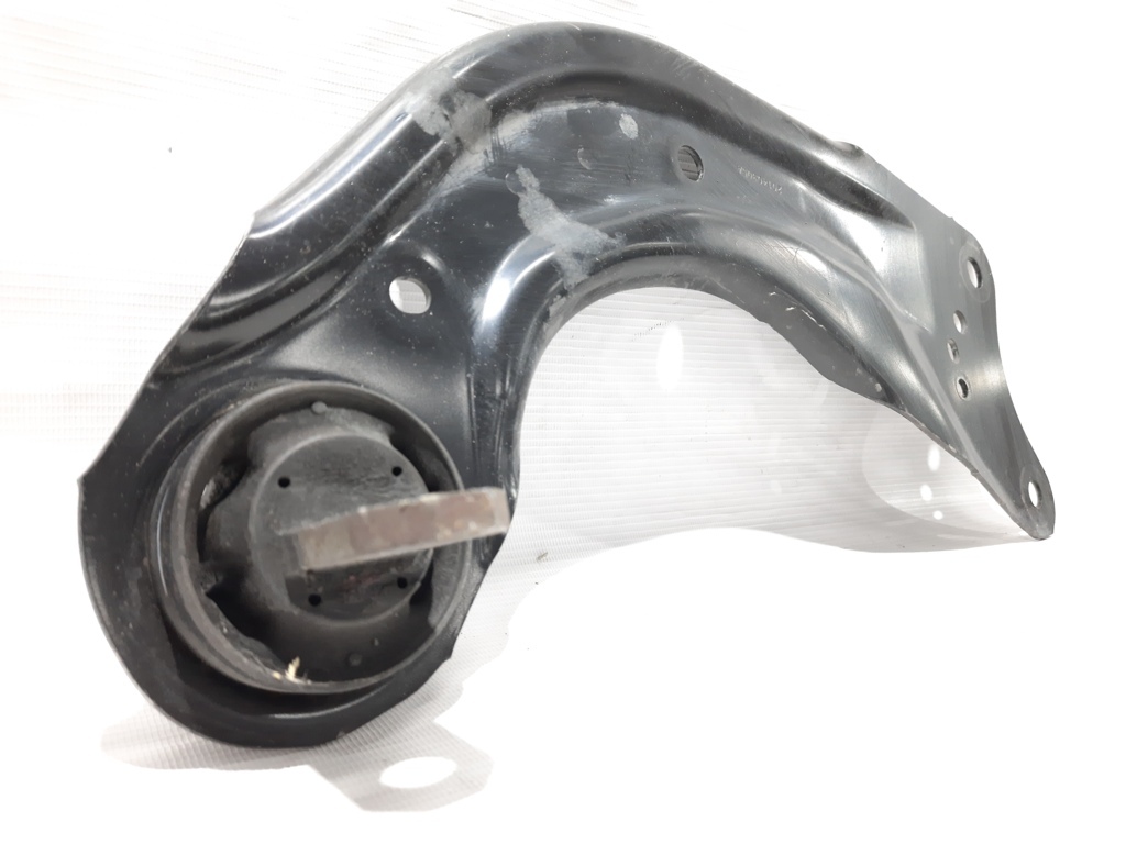 3 Важіль задній поздовжній правий Mazda 3 2014-2018 B63B28200A Mazda 3 7 3 Важіль задній поздовжній правий Mazda 3 2014-2018 B63B28200A Mazda 3 7