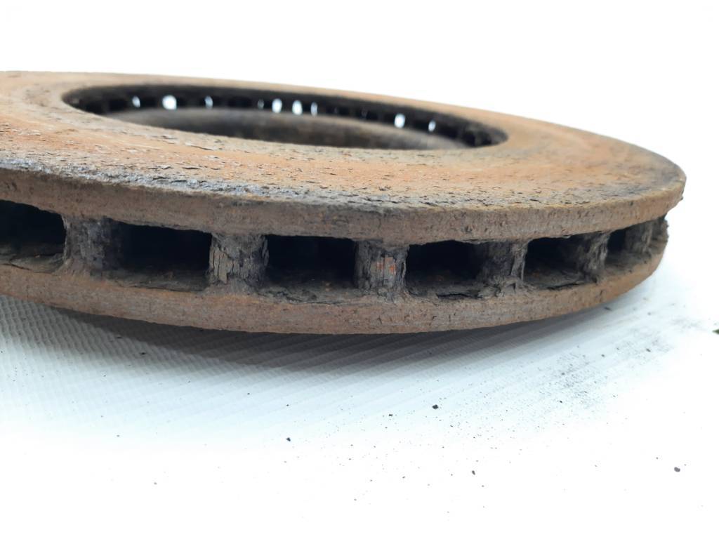 Dart Диск гальмівний передній лівий/правий Dodge Dart 2013-2019 68257206AA Dodge Dart 30